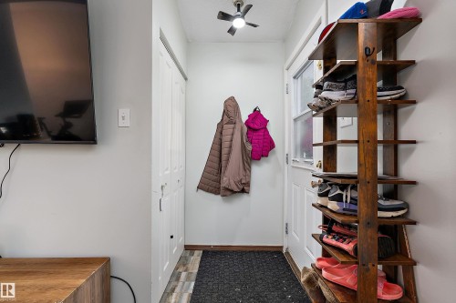 9714 88 Avenue, Edmonton, AB - Indoor Photo Showing Other Room