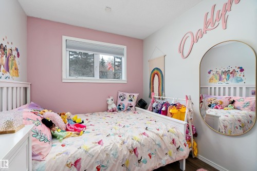 9714 88 Avenue, Edmonton, AB - Indoor Photo Showing Bedroom