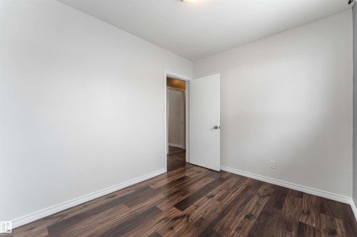 7316 82 Street, Edmonton, AB - Indoor Photo Showing Other Room
