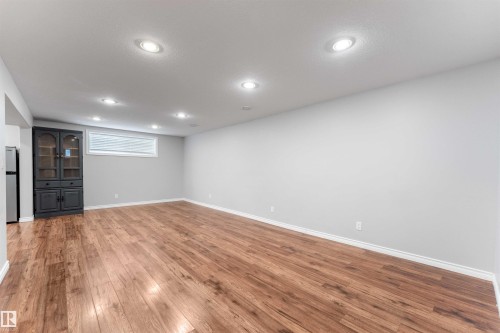 7316 82 Street, Edmonton, AB - Indoor