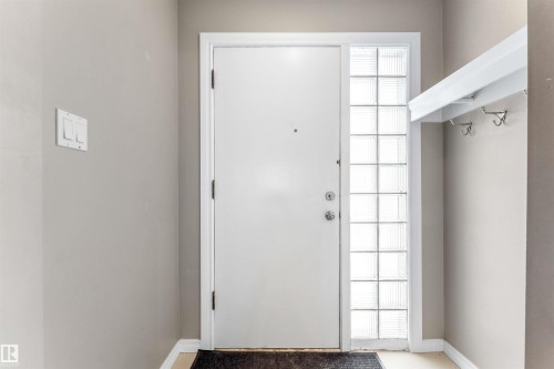 7316 82 Street, Edmonton, AB - Indoor Photo Showing Other Room