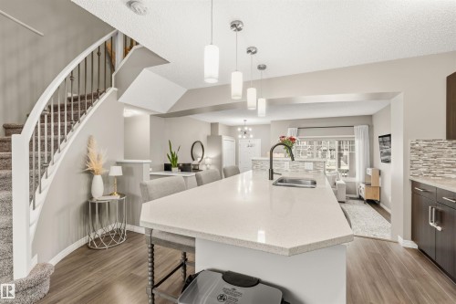 3229 Cherry Crescent, Edmonton, AB - Indoor Photo Showing Kitchen With Double Sink With Upgraded Kitchen