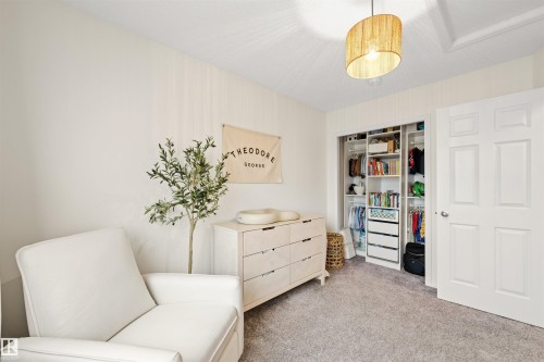 3229 Cherry Crescent, Edmonton, AB - Indoor Photo Showing Other Room