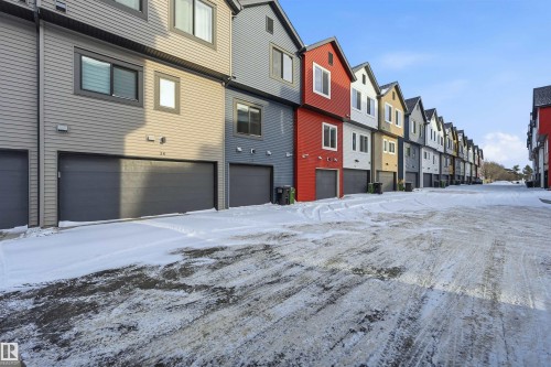 37 1010 Rabbit Hill Road, Edmonton, AB - Outdoor