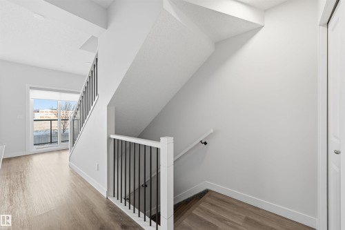 37 1010 Rabbit Hill Road, Edmonton, AB - Indoor Photo Showing Other Room