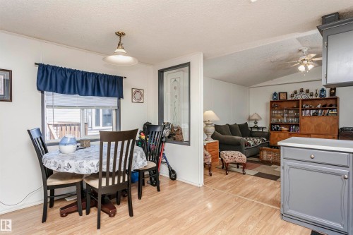 16 Willow Park Estates, Leduc, AB - Indoor Photo Showing Dining Room
