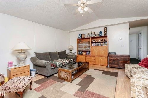 16 Willow Park Estates, Leduc, AB - Indoor Photo Showing Living Room
