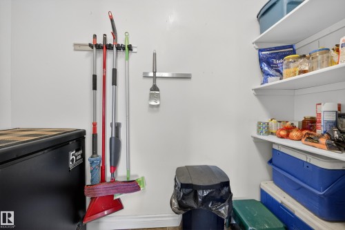 407 5125 Riverbend Road, Edmonton, AB - Indoor Photo Showing Other Room