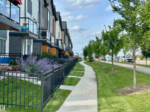 72 1010 Rabbit Hill Road, Edmonton, AB - Outdoor