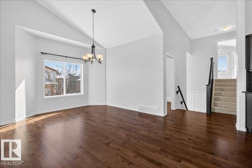 23 2815 34 Avenue, Edmonton, AB - Indoor