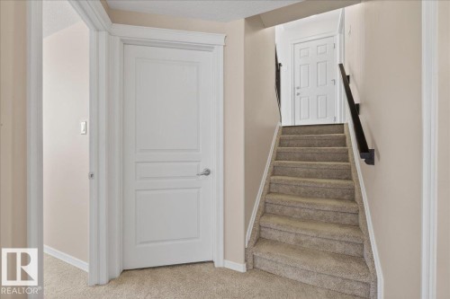 23 2815 34 Avenue, Edmonton, AB - Indoor Photo Showing Other Room