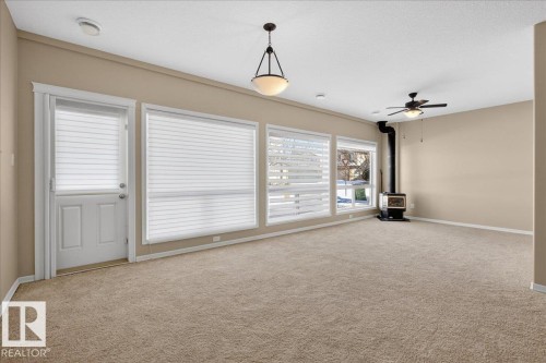 23 2815 34 Avenue, Edmonton, AB - Indoor Photo Showing Other Room