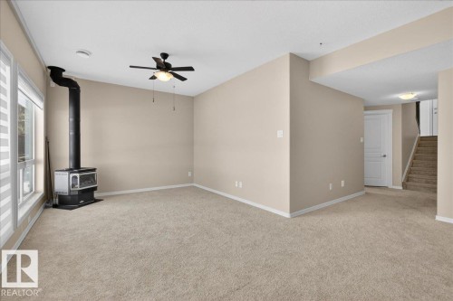 23 2815 34 Avenue, Edmonton, AB - Indoor