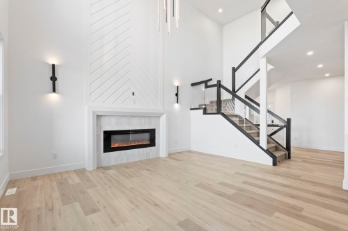 8516 181 Avenue, Edmonton, AB - Indoor Photo Showing Living Room With Fireplace