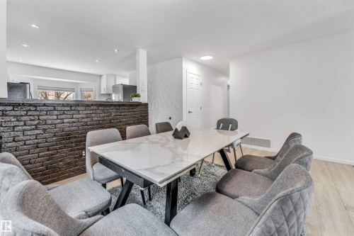 18403 55 Avenue, Edmonton, AB - Indoor