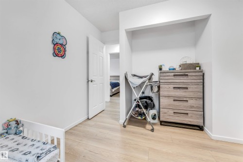 18403 55 Avenue, Edmonton, AB - Indoor