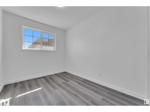 8004 130 Avenue, Edmonton, AB - Indoor Photo Showing Other Room