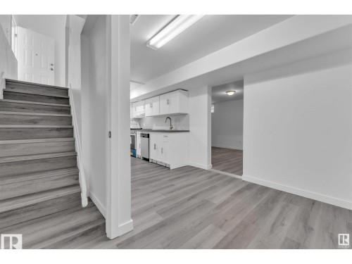 8004 130 Avenue, Edmonton, AB - Indoor Photo Showing Other Room