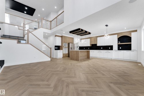 749 Astoria Way, Devon, AB - Indoor Photo Showing Kitchen