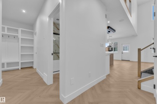 749 Astoria Way, Devon, AB - Indoor