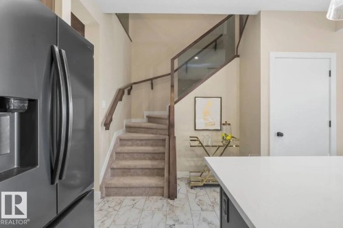 22725 89A Avenue, Edmonton, AB - Indoor Photo Showing Other Room