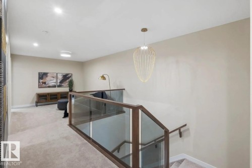 22725 89A Avenue, Edmonton, AB - Indoor Photo Showing Other Room