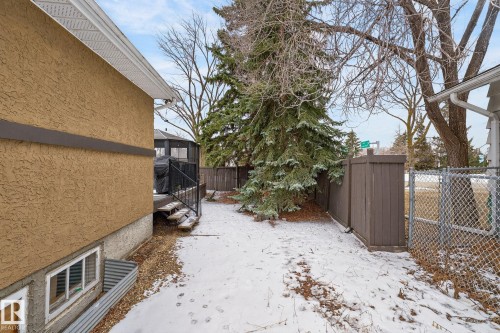 10704 130 Street, Edmonton, AB - Outdoor