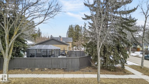 10704 130 Street, Edmonton, AB - Outdoor