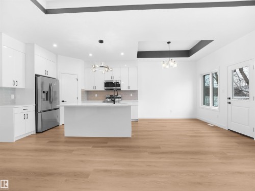 5015 46 Ave, Calmar, AB - Indoor Photo Showing Kitchen