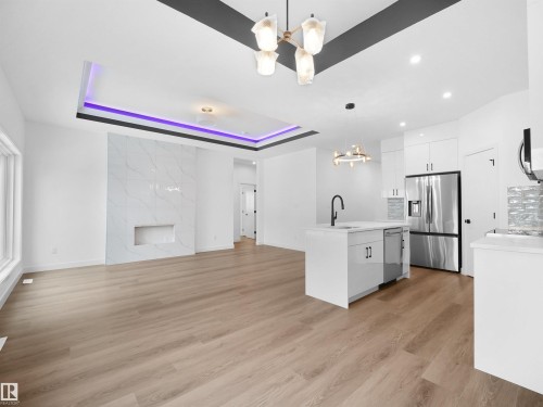 5015 46 Ave, Calmar, AB - Indoor Photo Showing Kitchen With Upgraded Kitchen