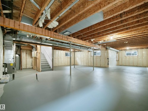 5015 46 Ave, Calmar, AB - Indoor Photo Showing Basement