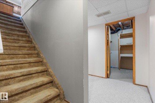 10728 153 Avenue, Edmonton, AB - Indoor Photo Showing Other Room