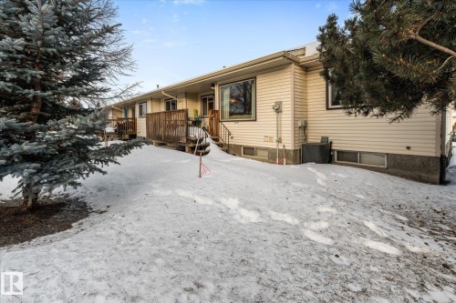 10728 153 Avenue, Edmonton, AB - Outdoor