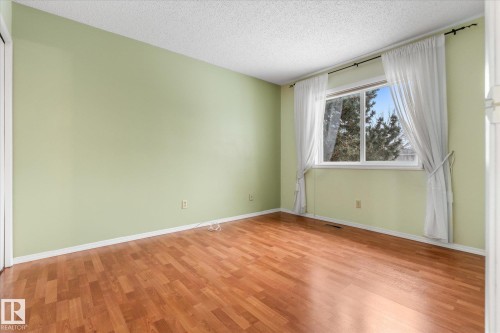 10728 153 Avenue, Edmonton, AB - Indoor Photo Showing Other Room