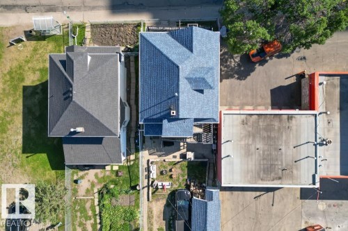 10256 95 Street, Edmonton, AB - Outdoor