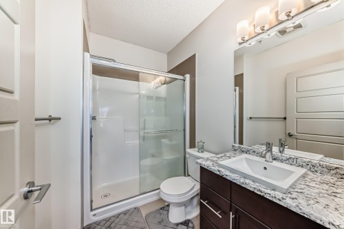 406 504 Griesbach Parade, Edmonton, AB - Indoor Photo Showing Bathroom