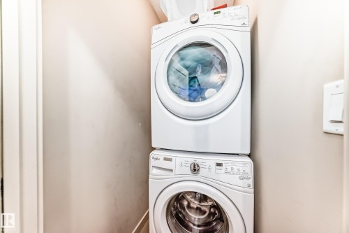406 504 Griesbach Parade, Edmonton, AB - Indoor Photo Showing Laundry Room