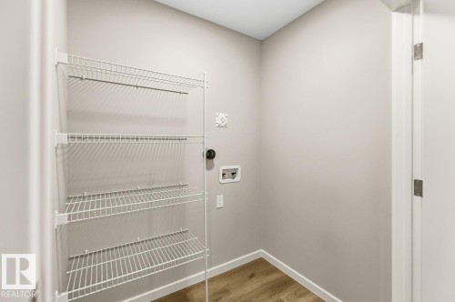 319 Edgemont Drive, Edmonton, AB - Indoor With Storage