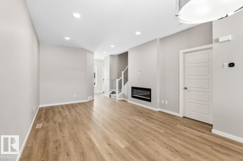 319 Edgemont Drive, Edmonton, AB - Indoor With Fireplace