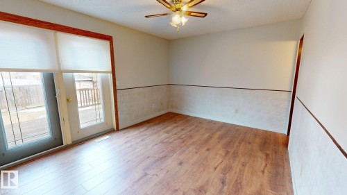 363 Richfield Road, Edmonton, AB - Indoor Photo Showing Other Room