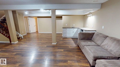 363 Richfield Road, Edmonton, AB - Indoor