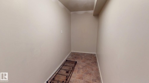 363 Richfield Road, Edmonton, AB - Indoor Photo Showing Other Room