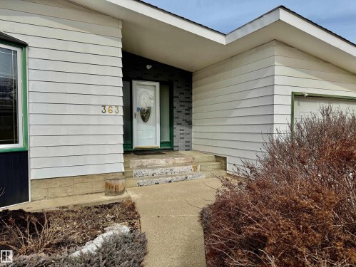 363 Richfield Road, Edmonton, AB - Outdoor