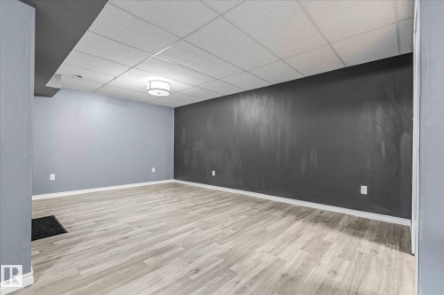21 Fenwick Crescent, St. Albert, AB - Indoor