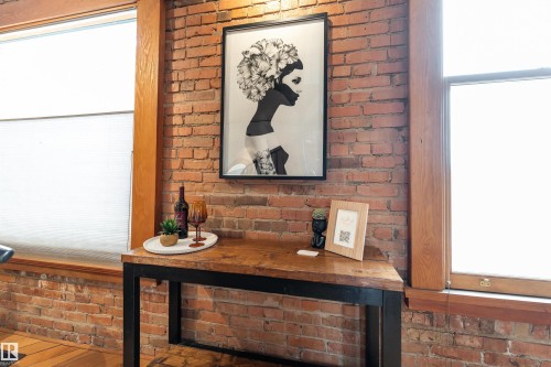 301 10141 95 Street, Edmonton, AB - Indoor Photo Showing Other Room