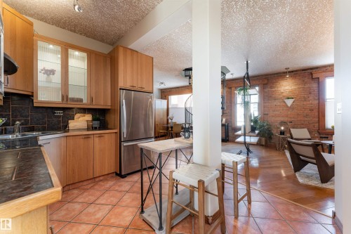 301 10141 95 Street, Edmonton, AB - Indoor Photo Showing Kitchen With Stainless Steel Kitchen