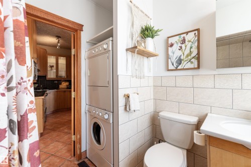 301 10141 95 Street, Edmonton, AB - Indoor