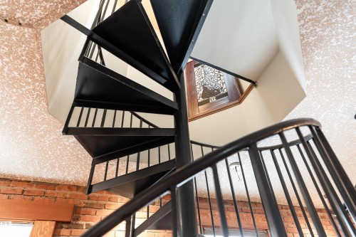 301 10141 95 Street, Edmonton, AB - Indoor Photo Showing Other Room