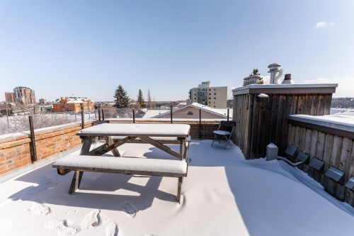 301 10141 95 Street, Edmonton, AB - Outdoor