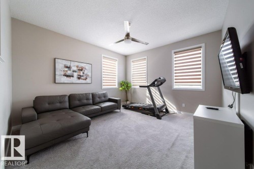 5904 Anthony Crescent, Edmonton, AB - Indoor